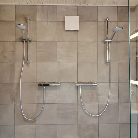 Liska - 1km From The Sea By Interhome