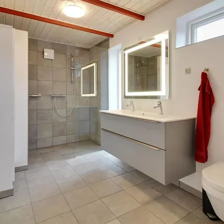 Feriehus Liska - 1km From The Sea By Interhome *