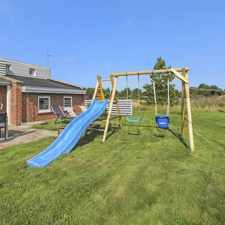 Feriehus Liska - 1km From The Sea By Interhome *