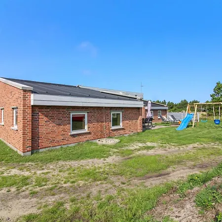 Liska - 1km From The Sea By Interhome Feriehus