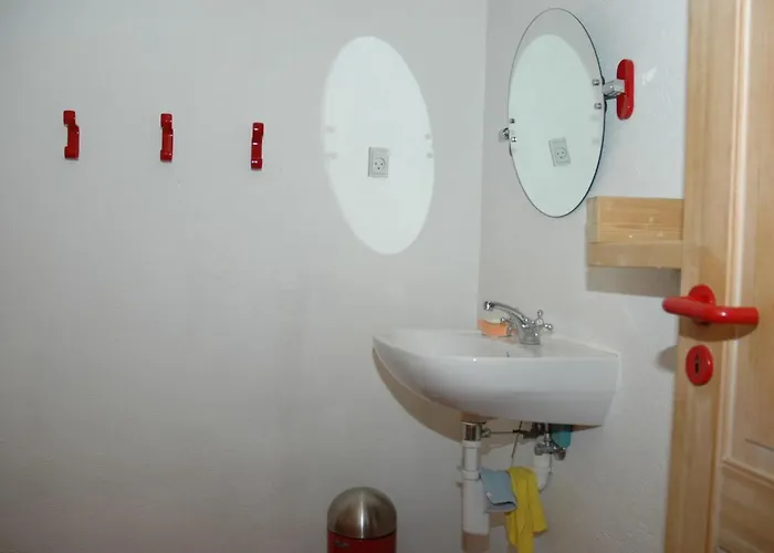 Сasa de vacaciones Liska - 1km From The Sea By Interhome