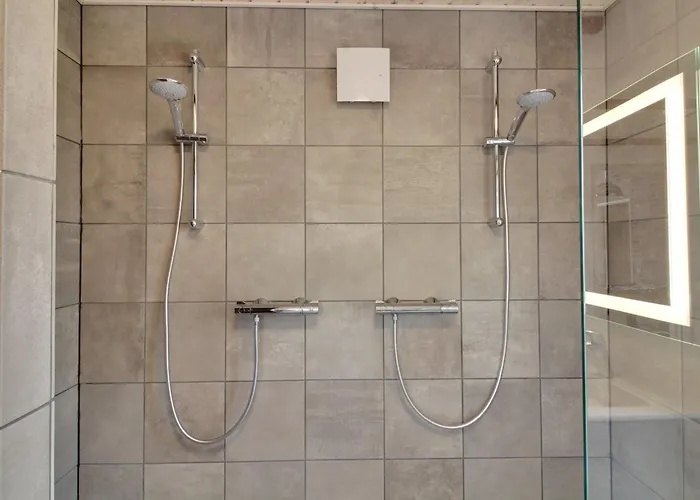 Liska - 1km From The Sea By Interhome