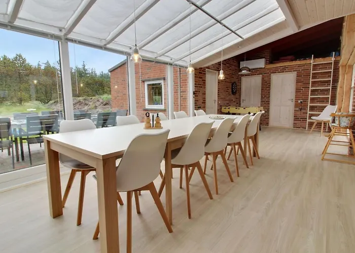 Liska - 1km From The Sea By Interhome