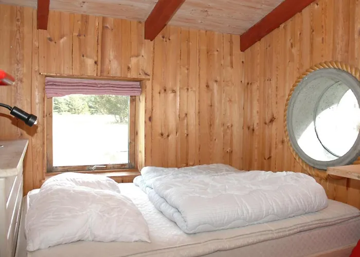 Liska - 1km From The Sea By Interhome *