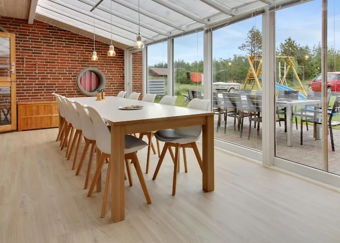 Liska - 1km From The Sea By Interhome